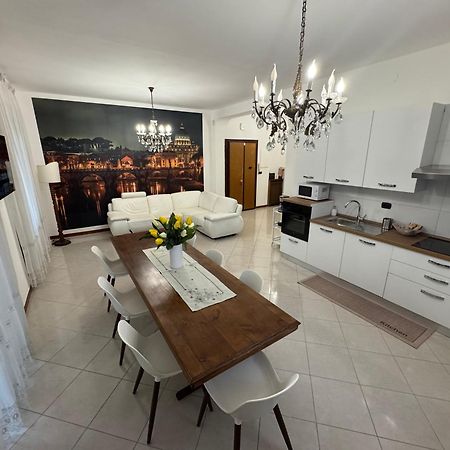 Vacanze Romane Apartment In Rome Exterior foto